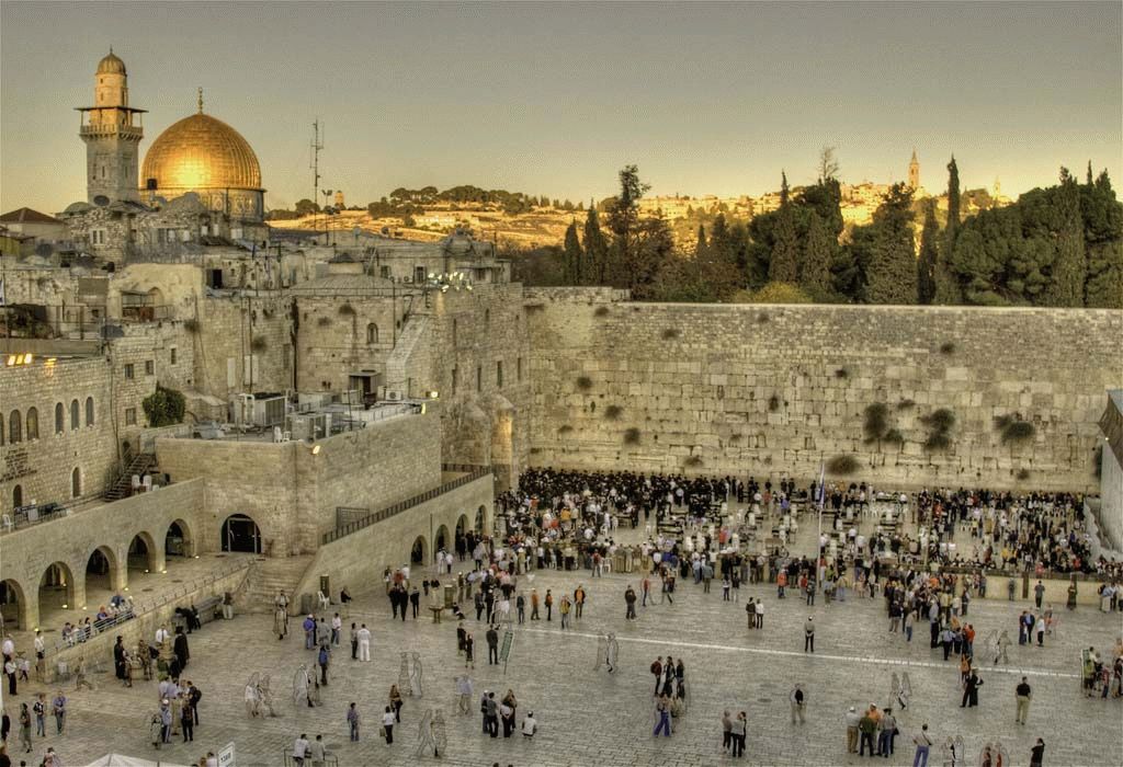 Réalisation des désirs à Jérusalem au Mur des lamentations